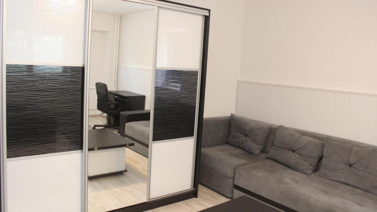 Holidays Host Splaiul Unirii Bukarest Kültér fotó