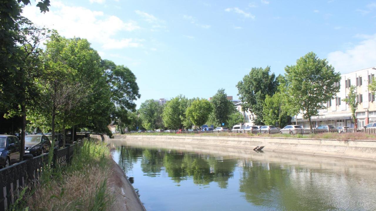 Holidays Host Splaiul Unirii Bukarest Kültér fotó